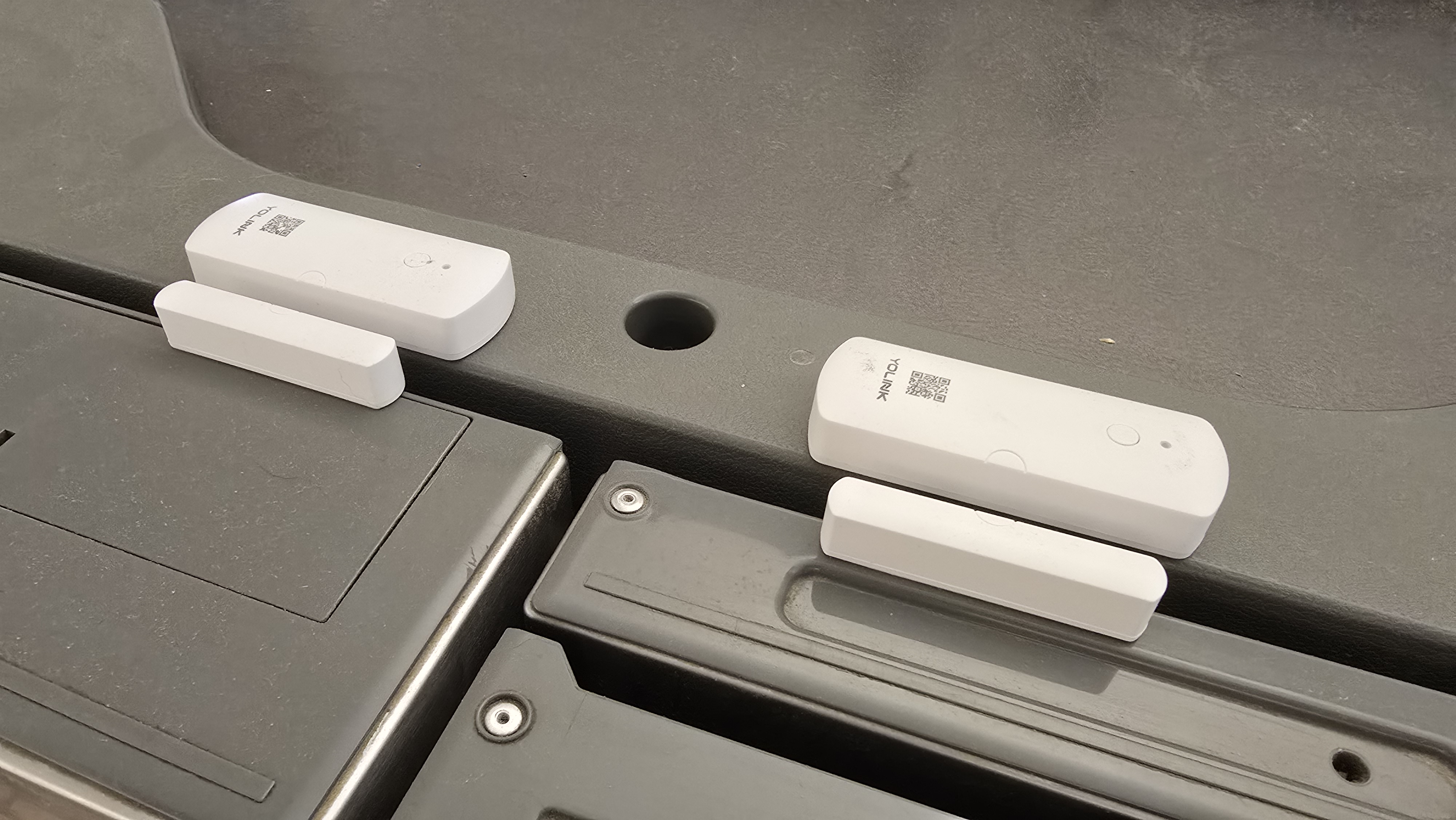 YoLink door and window sensors