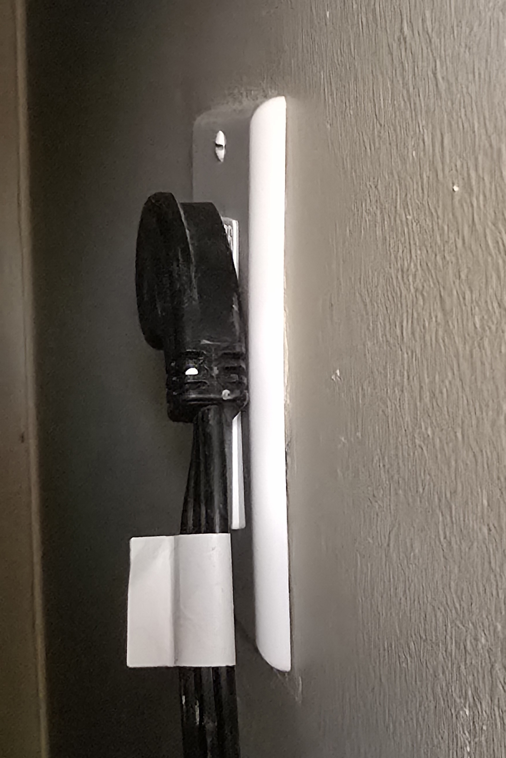 YoLink smart wall outlet (angled view)